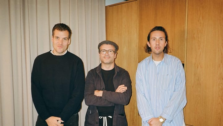 2% chance of opening another restaurant